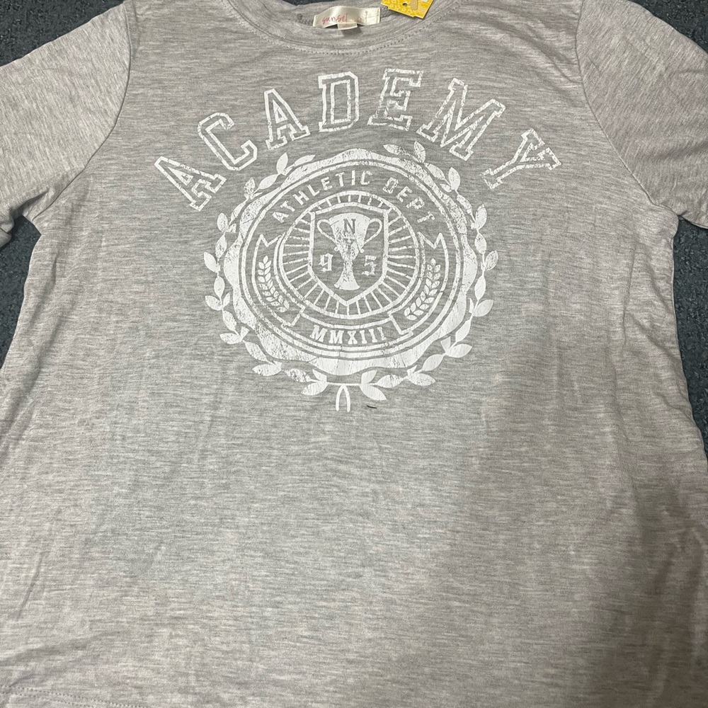 Spense Gray Short Sleeve Tee with Circular Academy Logo